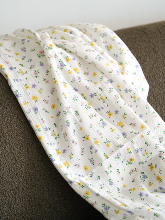 tuotekuva_isoretkipyyhe_pastelflowers_3.jpg