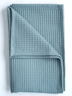 Hattara_Ecru_Blue-green.jpg