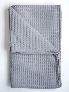 Hattara_Lightgrey_Ligh_grey.jpg
