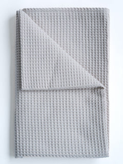 Hattara_M_Light_grey.jpg