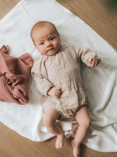 asukuva_romper_syliharsoviltt [50/56 - vauva 62 cm / 5,4 kg]