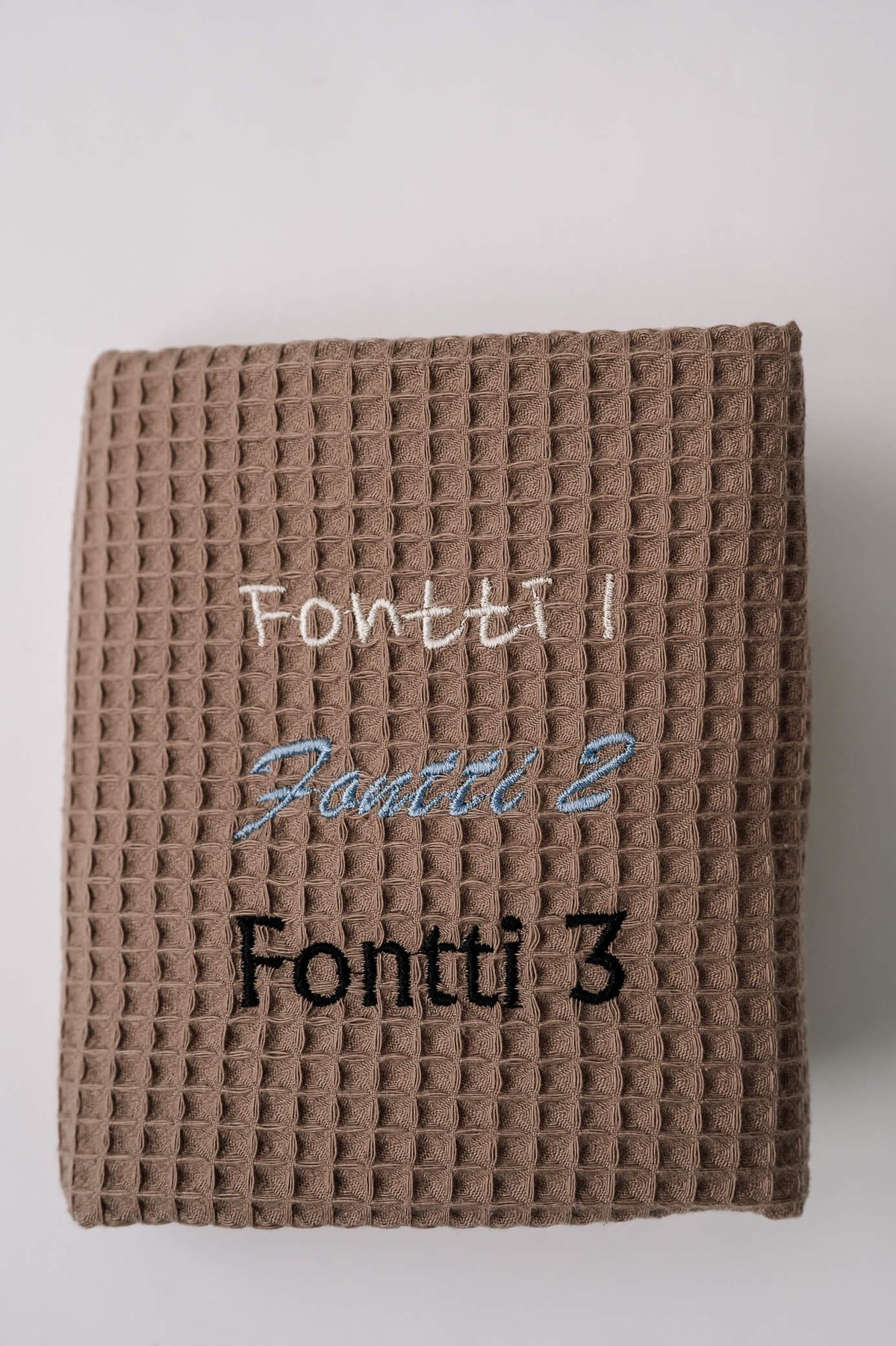 brodeeraus_vohveli_fontit.jpg