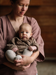 romper_brown_kietaisupaita_ribbisukkahousut_0c291691-0966-4cac-95d0-e606d856b8db.jpg