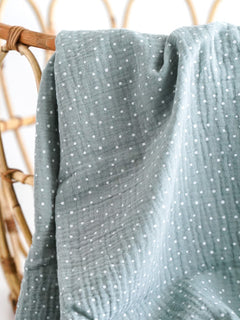 tuotekuva_syli-_harsoviltti__dots_light_blue